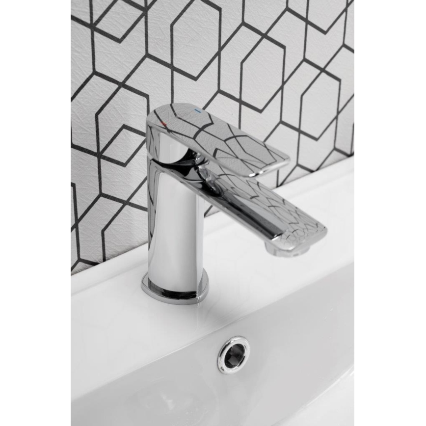 KFA Armatura 4422-815-00 - Grifo de lavabo + desagüe con rebosadero AGAT 15,2 cm cromo brillante