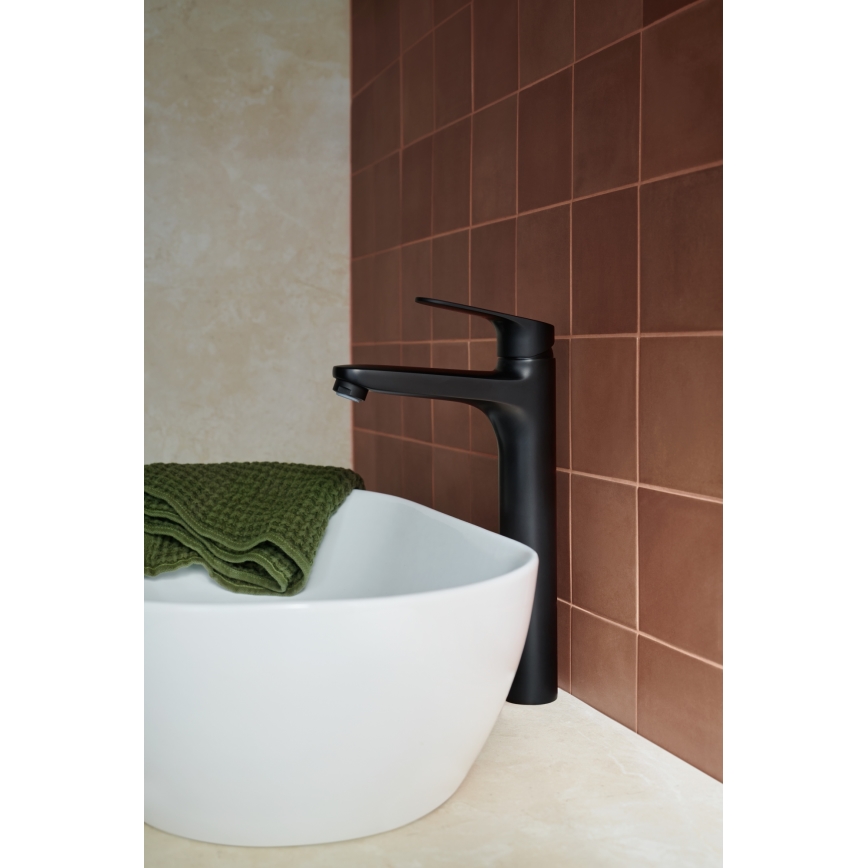 KFA Armatura 5552-712-81 - Grifo de lavabo + desagüe con rebosadero OTAVA 30,2 cm mate negro