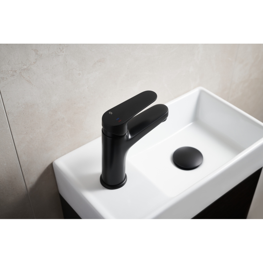 KFA Armatura 5552-815-81 - Grifo de lavabo + desagüe con rebosadero OTAVA 15 cm mate negro