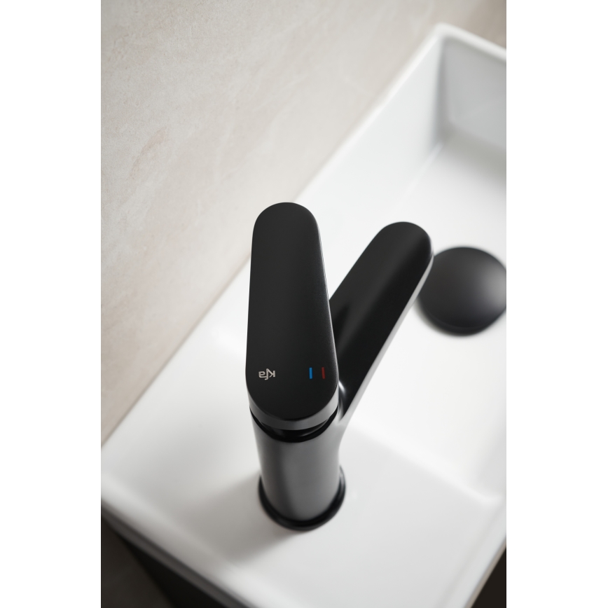 KFA Armatura 5552-815-81 - Grifo de lavabo + desagüe con rebosadero OTAVA 15 cm mate negro