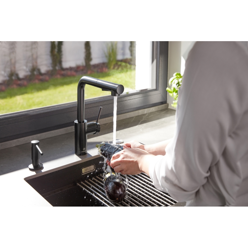 KFA Armatura 6623-110-81 - Grifo de fregadero con rociador extraíble DUERO BASIC acero inoxidable/mate negro