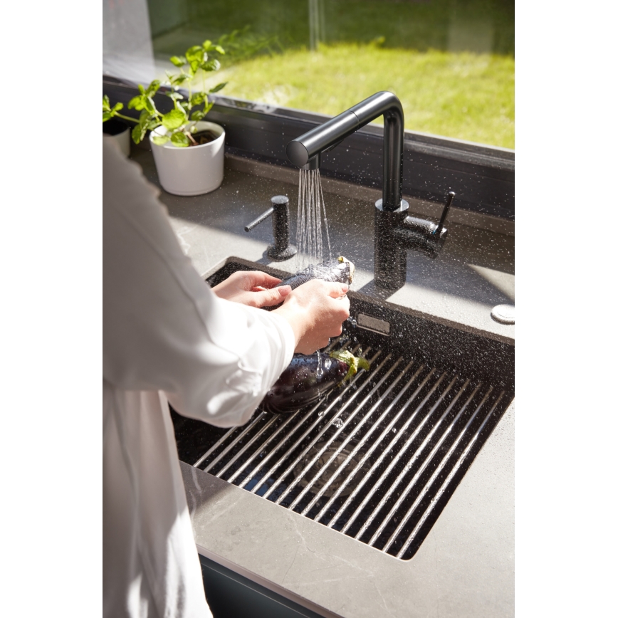 KFA Armatura 6623-110-81 - Grifo de fregadero con rociador extraíble DUERO BASIC acero inoxidable/mate negro