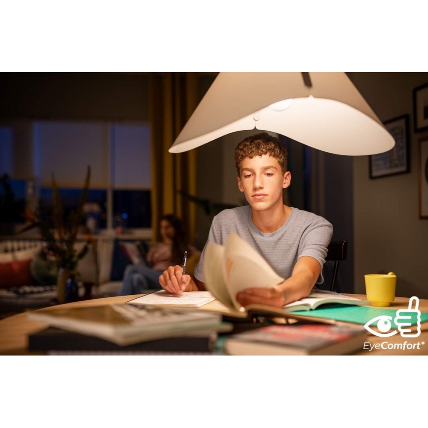 LED Bombilla regulable Philips Warm Glow E14/8W/230V 2200-2700K
