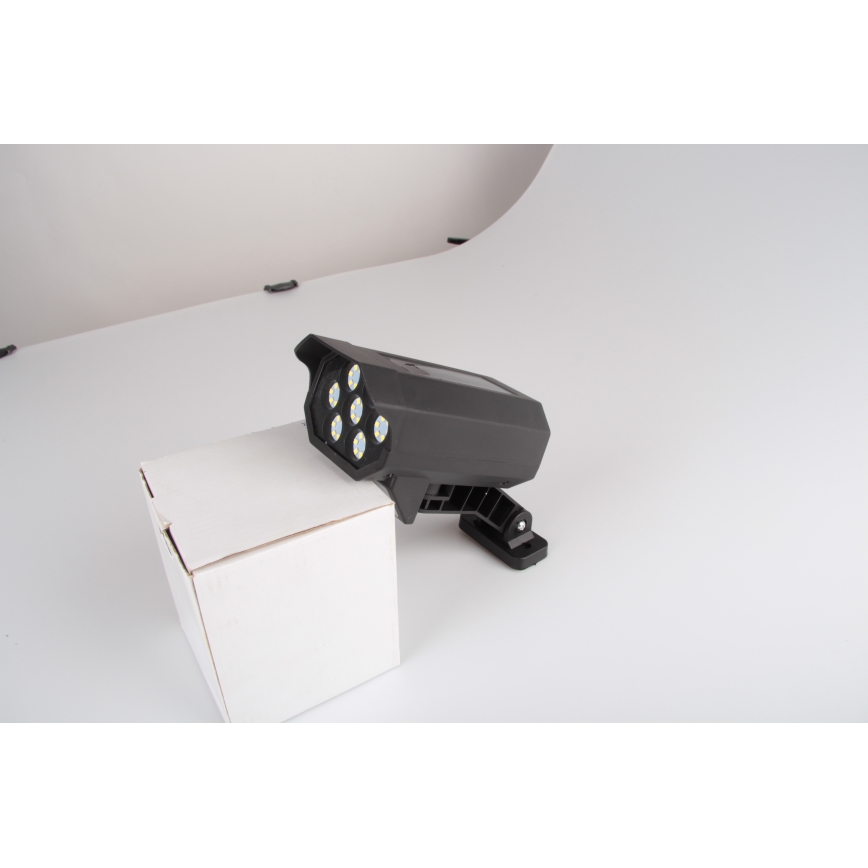 LED Cámara de video vigilancia falsa con sensor y con panel sol. LED/5W/5,5V 800 mAh IP65 + control remoto