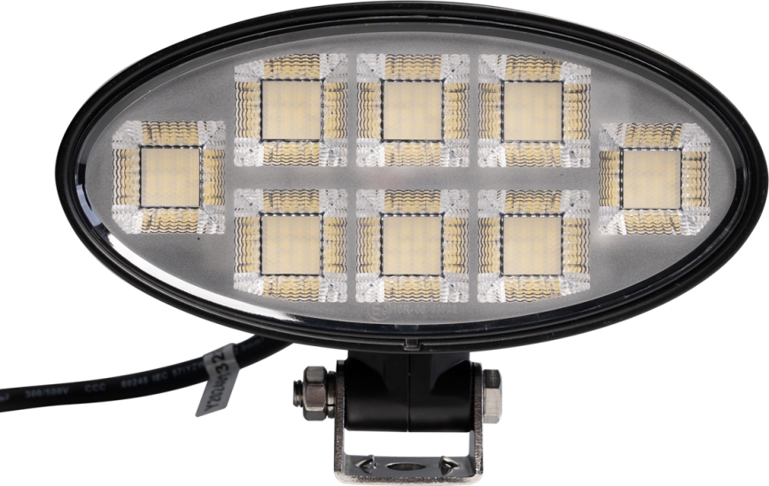 LED Foco para coche BLACK LED/160W/10-30V IP69 5700K ovalado