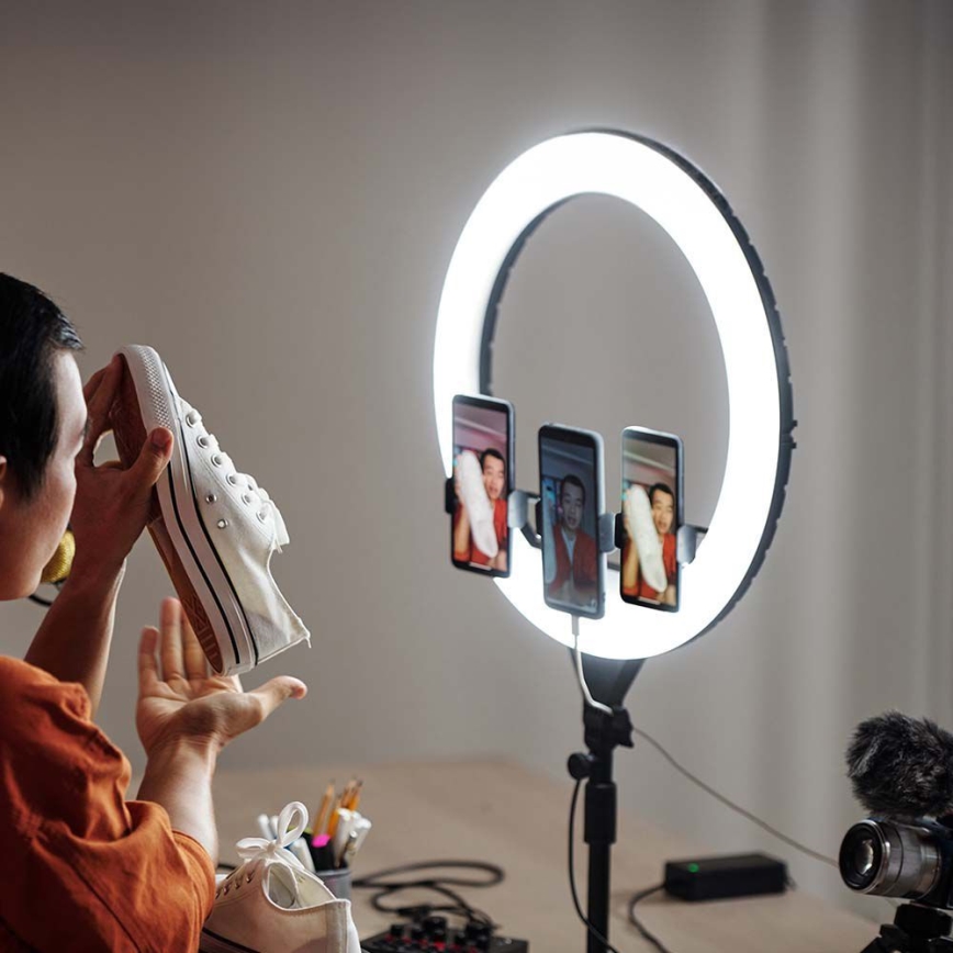 LED Lámpara regulable con un soporte y soporte para vlogging LED/55W/230V CRI 90 + control remoto