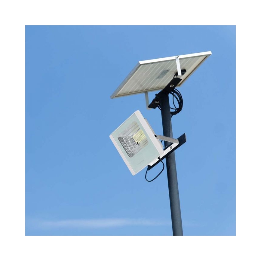 LED Proyector solar de exterior LED/20W/3,2V IP65 4000K + control remoto