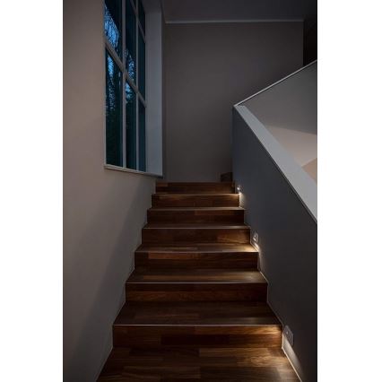 Ledvance - Iluminación de la escalera LED con sensor NIGHTLUX LED/0,25W/3×AAA IP54