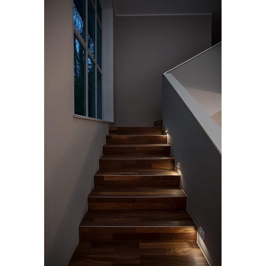 Ledvance - Iluminación de la escalera LED con sensor NIGHTLUX LED/0,25W/3×AAA IP54