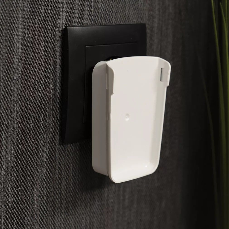 Ledvance - Lámpara de orientación LED con sensor LUNETTA LED/2W/230V