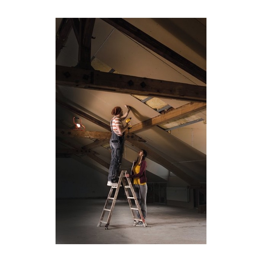 Ledvance - Reflector LED R-STAND LED/30W/5V IP44
