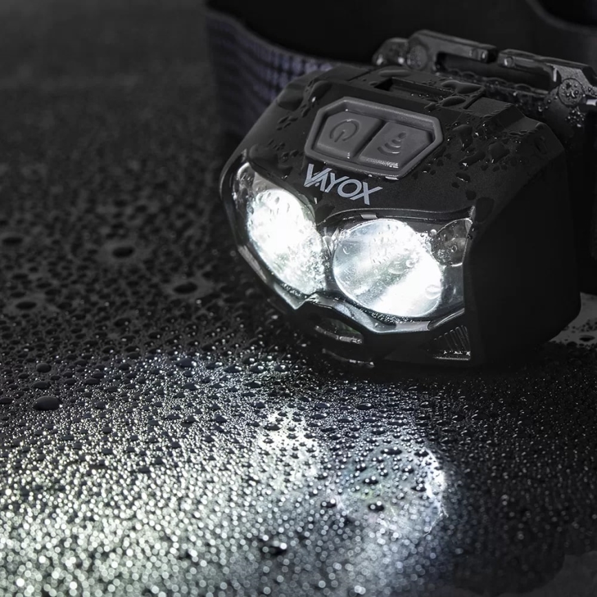 Linterna frontal LED recargable y regulable con sensor y luz roja 2xLED/5W/5V/3xAAA IP65 500 brillante 1200 mAh