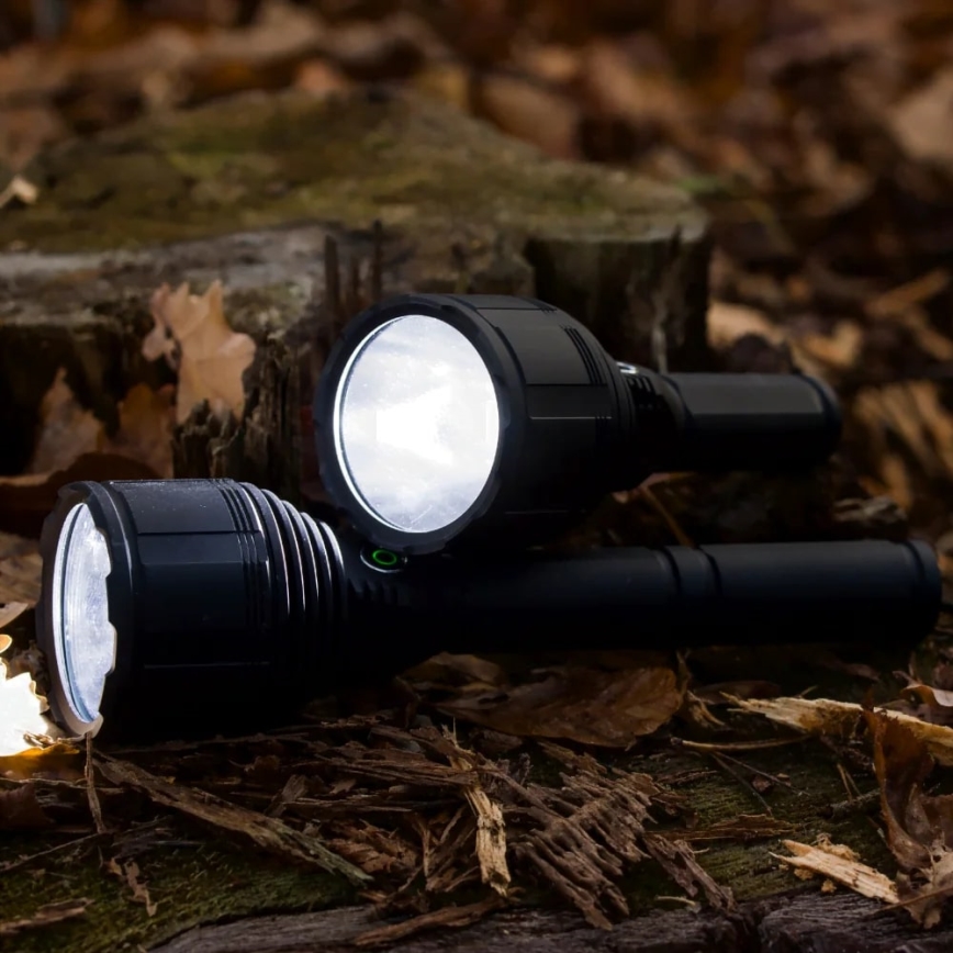Linterna LED recargable y regulable LED/30W/5V IPX7 3000 brillante 8400 mAh