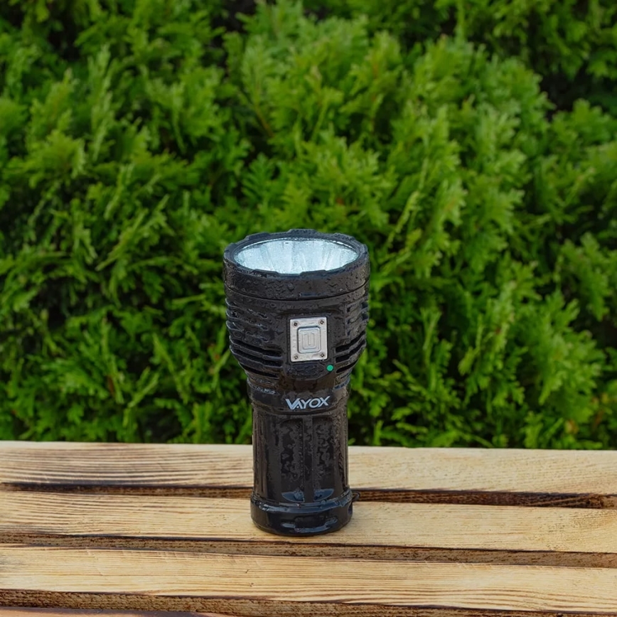 Linterna LED recargable y regulable LED/5V IPX4 600 brillante 1200 mAh