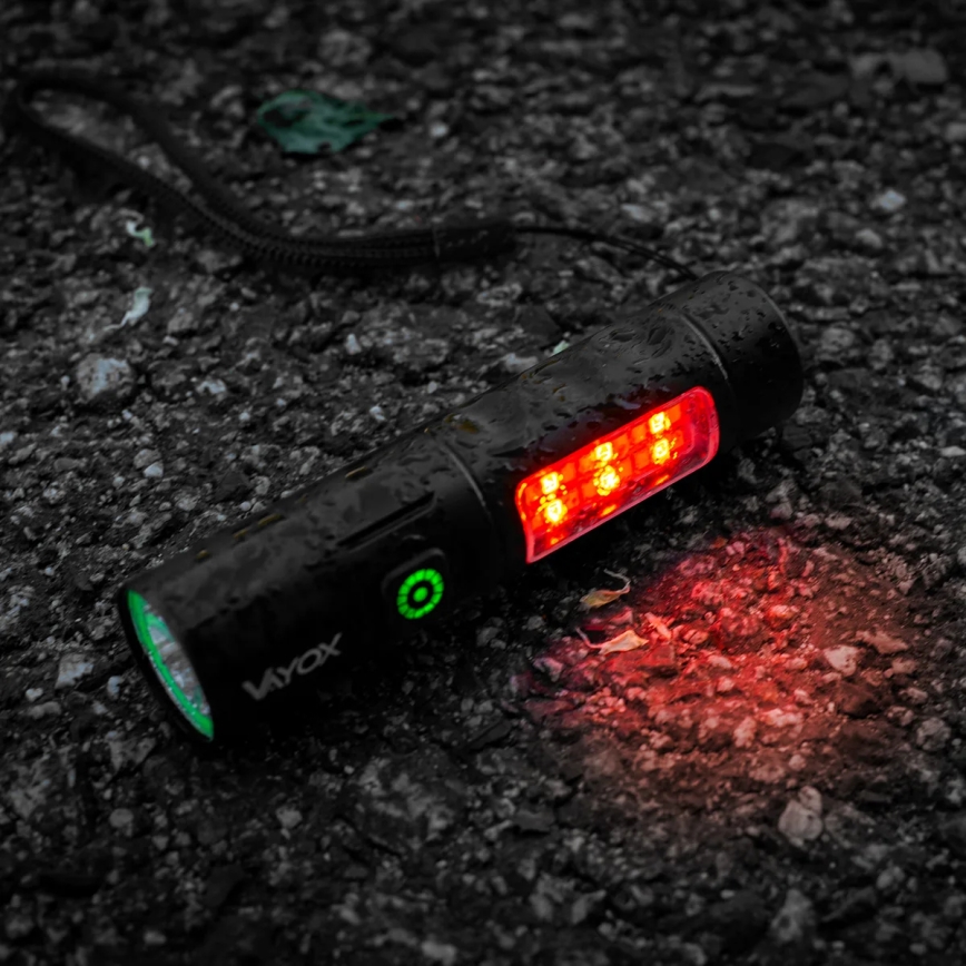 Linterna LED recargable y regulable LED/5W/5V IPX4 250 brillante 2000 mAh