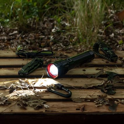 Linterna recargable LED regulable con función de power bank LED/30W/5V IPX5 1060 brillante 5000 mAh
