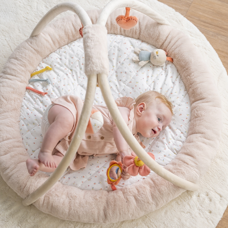 Nattou - Manta infantil para jugar con un trapecio MILA, ZOE & LANA beige