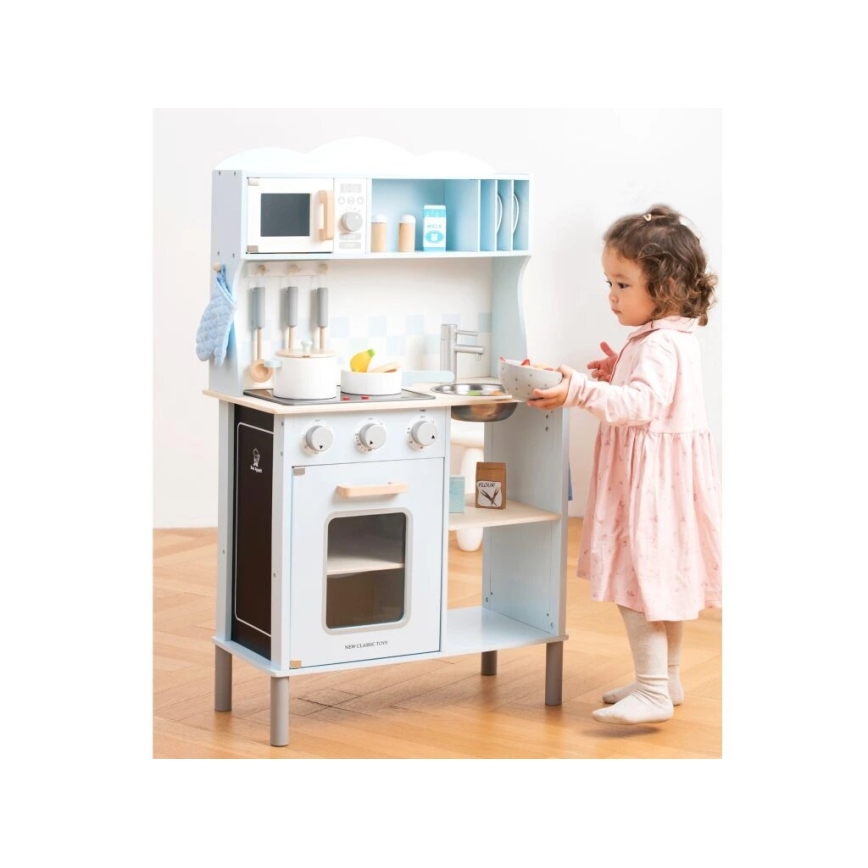 New Classic Toys - Cocina de madera con accesorios azul claro