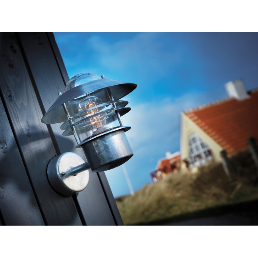 Nordlux - Aplique de exterior BLOKHUS 1xE27/60W/230V IP54 plata
