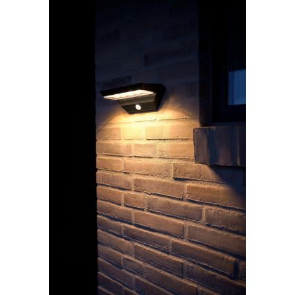 Nordlux - Aplique LED solar con sensor AGENA LED/5W/3,7V IP44 2200 mAh