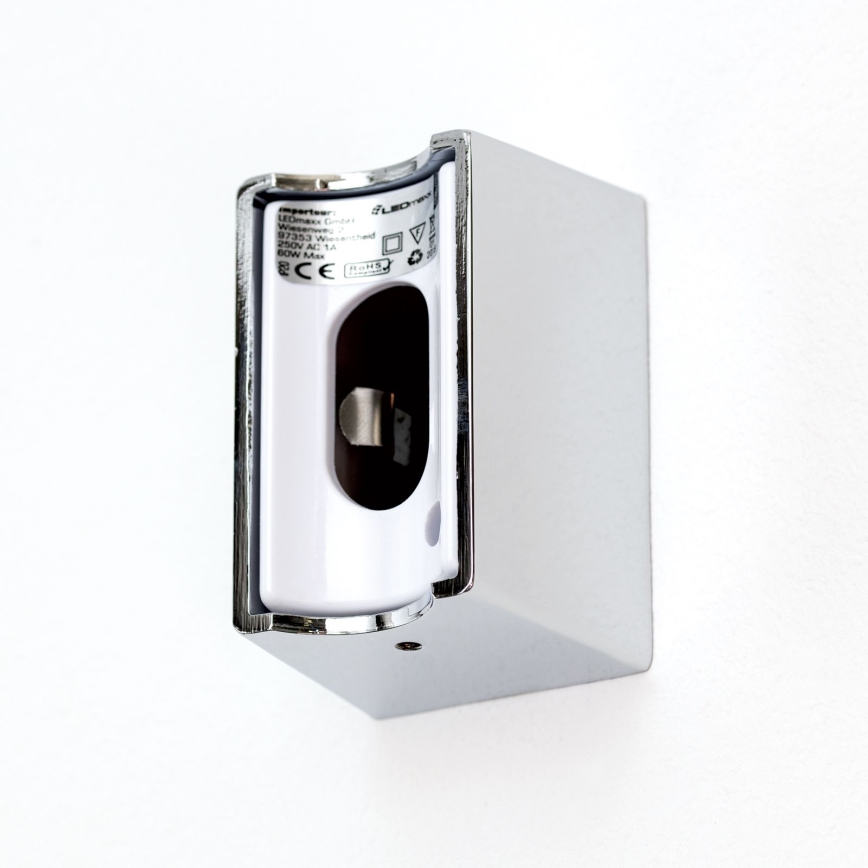Aplique LED VISAGIST 1xS14d/8W/230V blanco