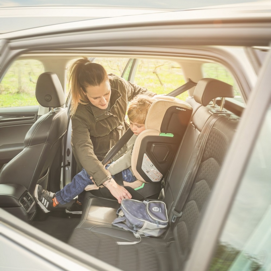 PETITE&MARS - Silla para coche FLEX PRO i-Tamaño 100-150 cm (15-36 kg) beige