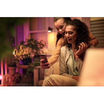 Philips 17428/30/P7 - LED RGB Foco exterior HUE LILY LED/8W/230V IP65