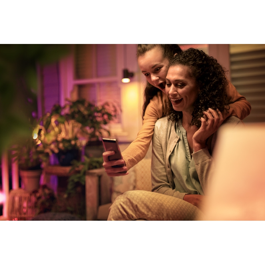 Philips 17428/30/P7 - LED RGB Foco exterior HUE LILY LED/8W/230V IP65