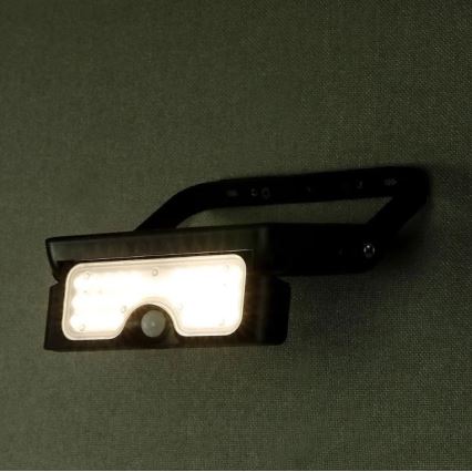 Proyector solar LED con sensor LED/5W/3,7V IP65 4000K 3000 mAh
