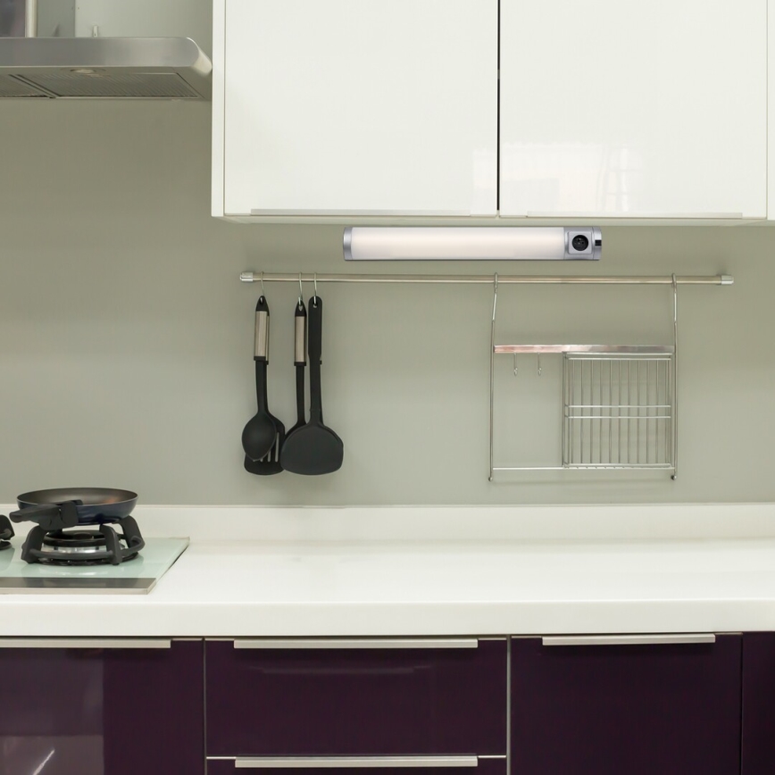 Rabalux - Lámpara LED para debajo del mueble de cocina con enchufe LED/8W/230V 4000K 68 cm plata