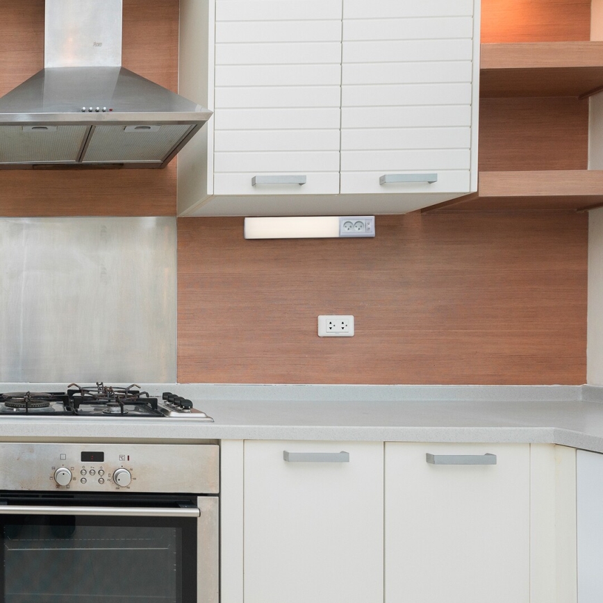 Rabalux - LED Lámpara bajo mueble de cocina con enchufes LED/10W/230V 4000K 50cm blanco