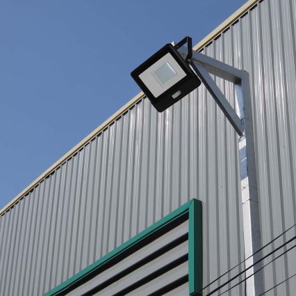 Reflector LED con sensor LED/50W/230V 6500K IP65 negro