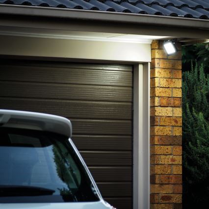 Reflector LED para exteriores LED/30W/230V IP65 6500K