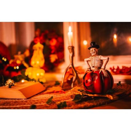 Decoración LED HALLOWEEN LED/2xLR44/blanco cálido esqueleto en una calabaza de resina