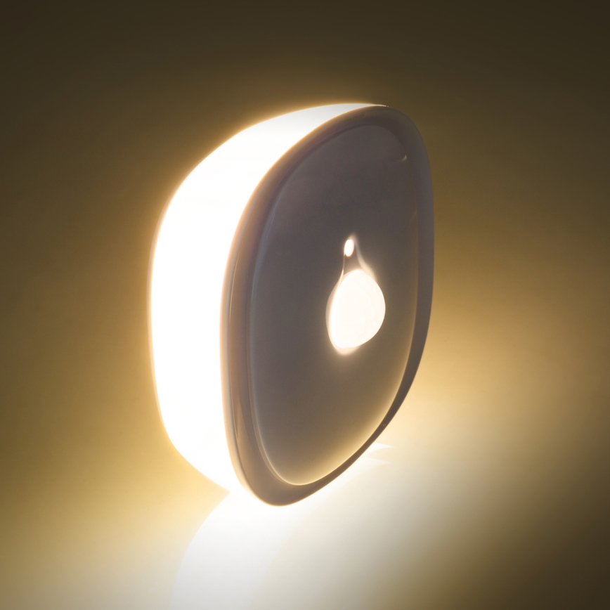 Lámpara LED de orientación con sensor LED/0,45W/3xAAA 3000K blanco