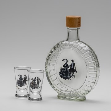 Set 1x botella de vidrio y 2x Vaso de chupito transparente con un motivo de danza