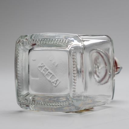 Set 1x botella de vidrio y 2x Vaso de chupito transparente con un motivo de jabalí