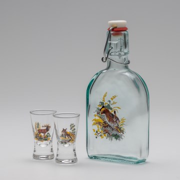 Set 1x botella de vidrio y 2x Vaso de chupito transparente con un motivo de liebre