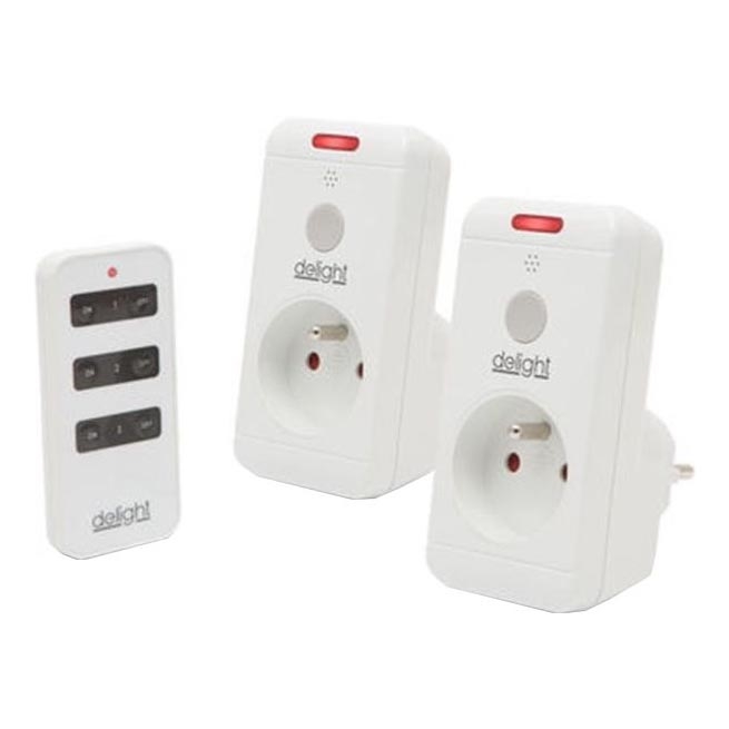 SET 2x Enchufe con mando a distancia 3680W/230V/16A + control remoto