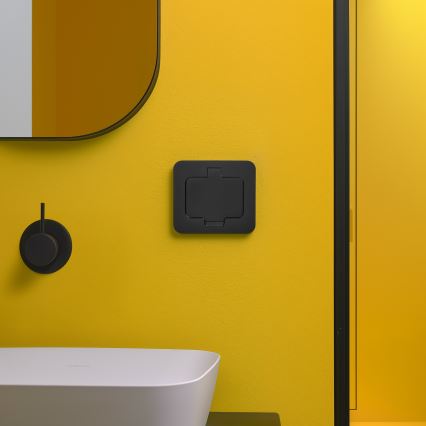 Enchufe de suelo empotrable de exterior IP55 rectangular negro
