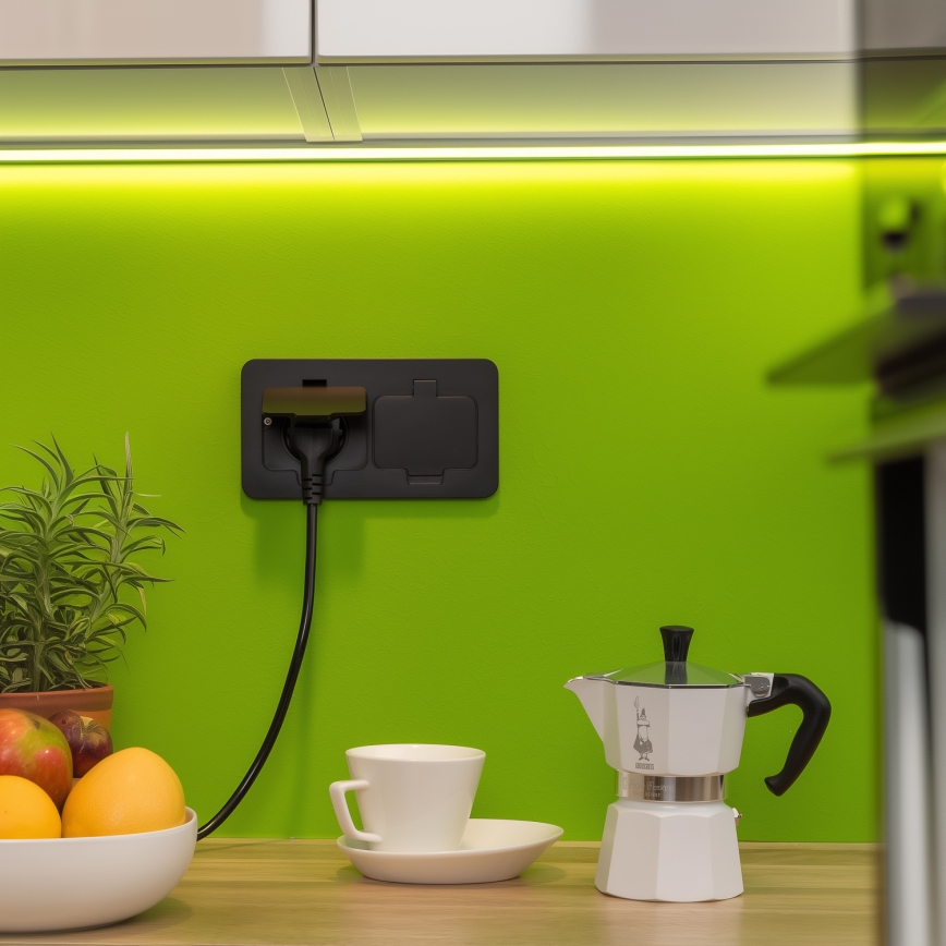 Enchufe doble de suelo empotrado para exterior IP55 rectangular negro