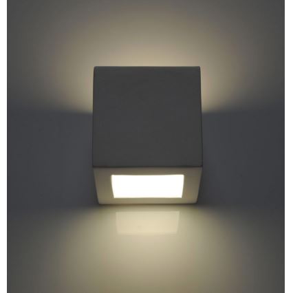 Aplique LEO 1xE27/60W/230V blanco