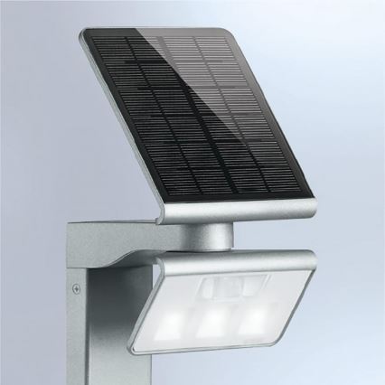 STEINEL 671211 -  Reflector LED con sensor solar XSolar GL-S 0,5W/LED plata IP44