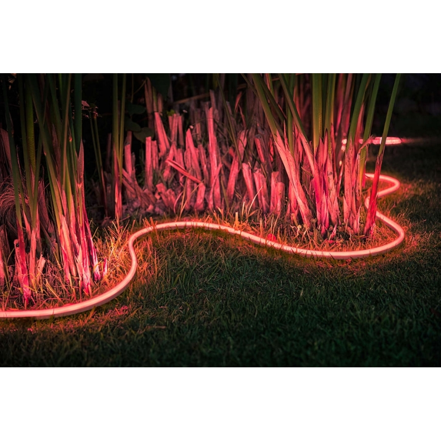 Tira LED RGBW regulable Philips Hue OUTDOOR STRIP LED/20,5W 2m IP67
