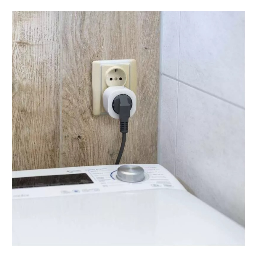 Toma inteligente SCHUKO GoSmart 3680W/230V/16A Wi-Fi Tuya