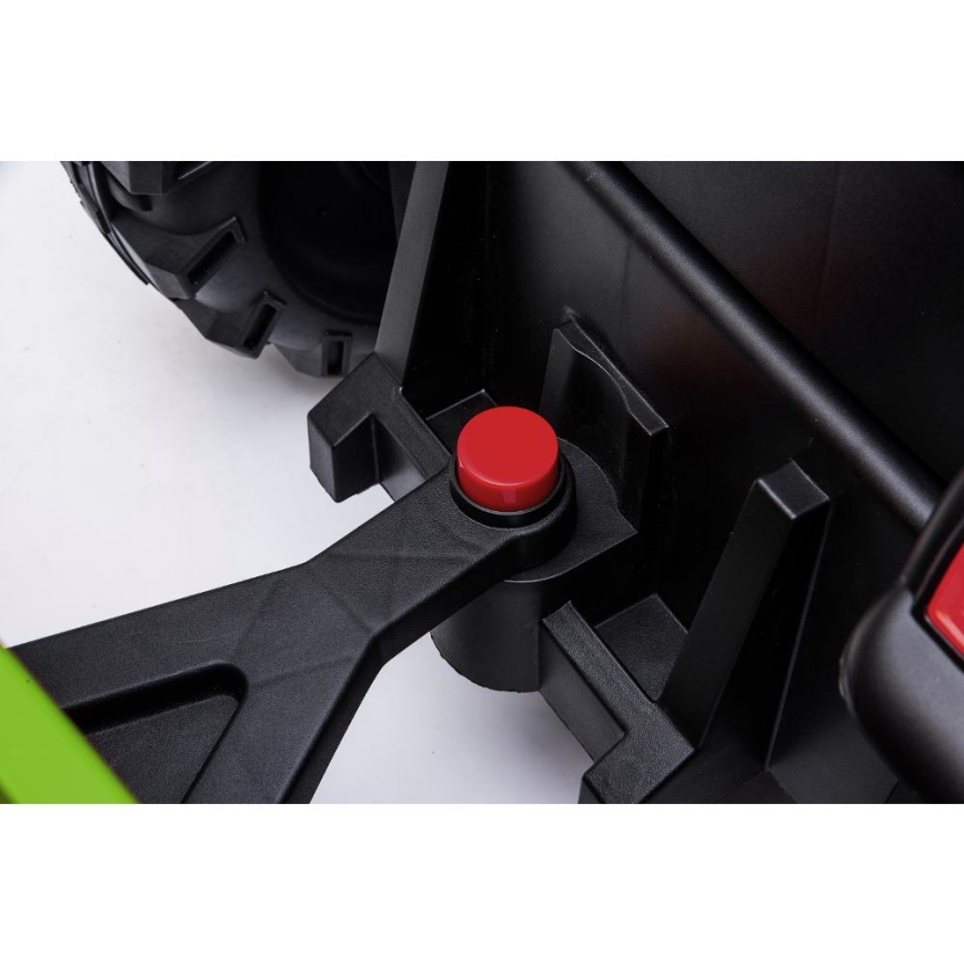 Tractor eléctrico con remolque 2x30W/7000 mAh negro/verde + control remoto