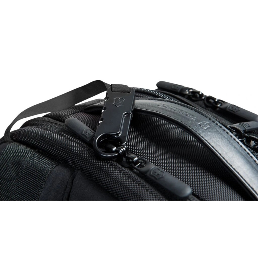 Victorinox - Mochila para portátil 15,6" Essentials 22 l negro